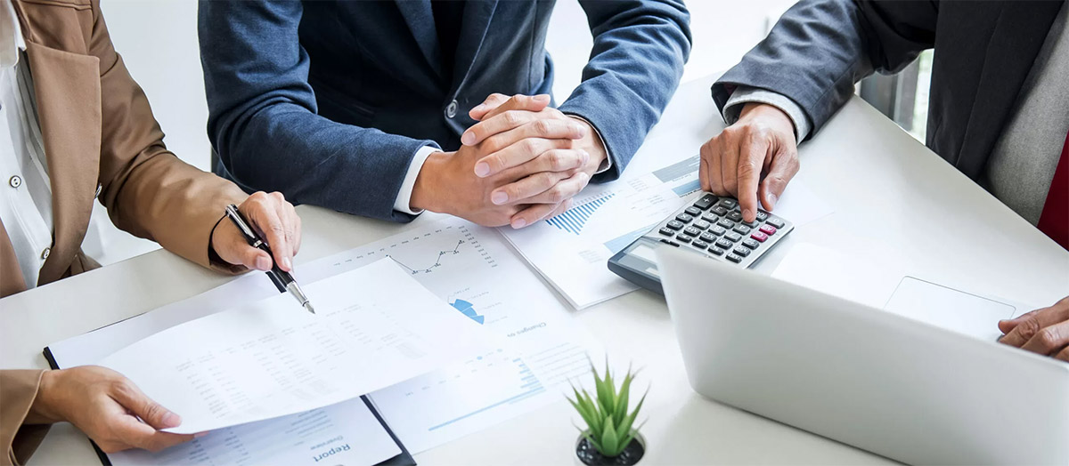 As a business owner, making the choice between a small business loan and a line of credit depends on several factors related to the specific needs and financial situation of the business